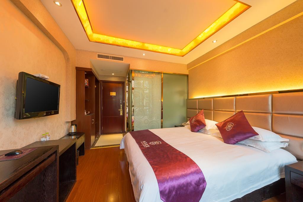 Rongle Business Hotel Іу Екстер'єр фото