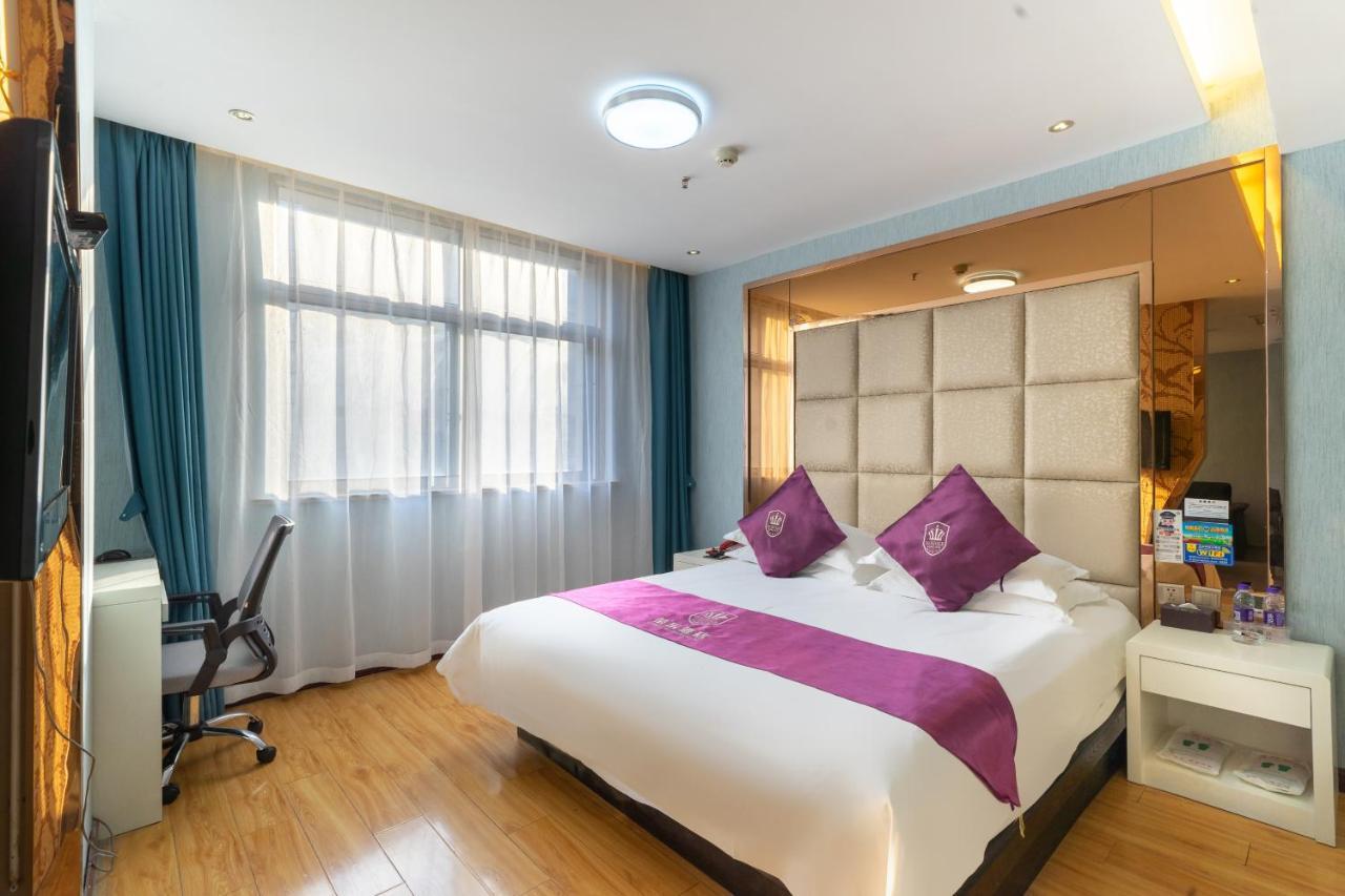 Rongle Business Hotel Іу Екстер'єр фото